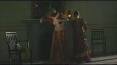 Голая Изильд Ле Беско в фильме «Неприкасаемый» фото #15