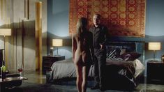 Голая Инге Бекманн в сериале «Доминион» фото #2