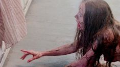 Голая Камилль Китон в фильме «Я плюю на ваши могилы» фото #32