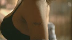 Голые сиськи Каньехтио Хорн в сериале «Хемлок Гроув» фото #3