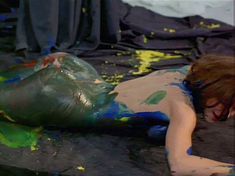 Полностью голая Кари Вурер в фильме Luscious фото #14