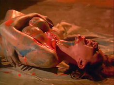 Полностью голая Кари Вурер в фильме Luscious фото #28