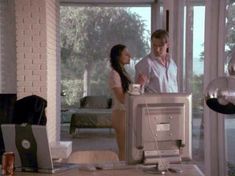 Голая Кари Вурер в фильме «Паутина» фото #10