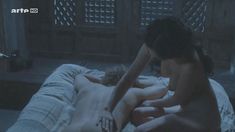 Голая Карина Теста в сериале «Одиссея» фото #23