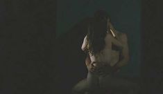 Голая Каролин Давернас в фильме «Пережить мою маму» фото #8