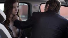 Голая Каролина Юрчак в сериале «Марсель» фото #9