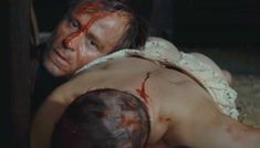 Голая Катажина Фигура в фильме «Мёртвая награда» фото #12