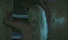 Голая Катрин Денёв в фильме «Дикарь» фото #4