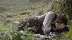 Голая Катрина Балф в сериале «Чужестранка» фото #26