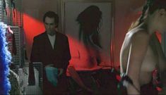 Голая Катя Винтер в фильме «Ночные наркоманы» фото #1