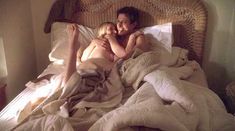 Голая грудь Келли Линч в фильме «Даллас 362» фото #1