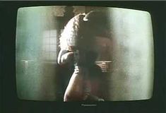 Голая Келли Престон в фильме «Подцеплен по-крупному» фото #1