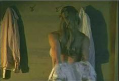 Голая Кендалл Кросс в сериале «Пистолет мертвеца» фото #1