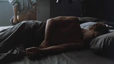 Голая Ким Бейсингер в фильме «Первые 9 1.2 недель» фото #19