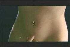 Голая Ким Диккенс в сериале «Развал» фото #15