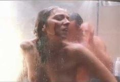 Голая Ким Кэтролл в фильме «Вне подозрений» фото #10