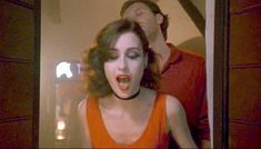 Полностью голая Клаудия Колль в фильме «Все леди делают это» фото #75