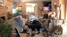 Голая Клаудия Кристиан в сериале «Смотри» фото #8