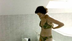 Голая Клаудия Мартини в фильме «Собачья жара» фото #5