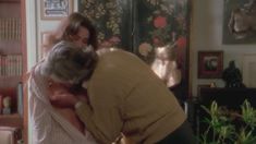 Полностью голая Коринн Клери в фильме «История О» фото #58