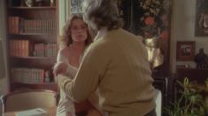 Полностью голая Коринн Клери в фильме «История О» фото #59