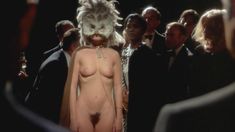 Полностью голая Коринн Клери в фильме «История О» фото #91