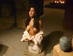 Криста Аллен разделась догола в фильме «Море дьявола» фото #5