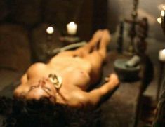 Криста Аллен разделась догола в фильме «Море дьявола» фото #11