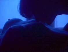 Голая Криста Аллен в фильме «Эммануэль. Урок наслаждения» фото #10