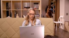 Голая Криста Эйн в сериале «Жизнь на вершине» фото #7