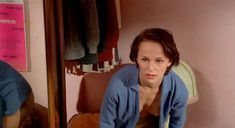 Совершенно голая Кристин Буассон в фильме «Идентификация женщины» фото #6