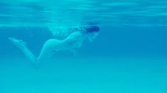 Голая Кристин Милиоти в фильме «Эпоха соблазна» фото #1