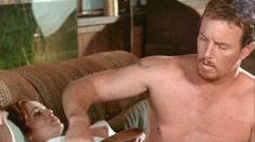 Полностью голая Кристин Минтер в фильме Tick Tock фото #2