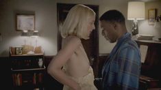 Голая Кэйтлин Фицджералд в сериале «Мастера секса» фото #9