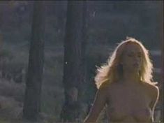 Красотка Кэрри Уэсткотт снялась голой в фильме «Любовь - Смертельная игра» фото #8