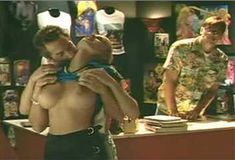 Страстная Кэрри Уэсткотт снялась голой в сериале «Эротические признания» фото #1