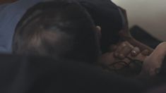 Голая Кэтерин Холлидэй в сериале «Пощечина» фото #3