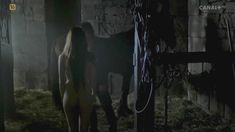 Голая Кэти МакГрат в фильме «Лабиринт» фото #5