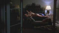 Голая Кэтлин Тёрнер в фильме «Жар тела» фото #28