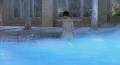 Голая Кэтрин Белл в фильме «Смерть ей к лицу» фото #1