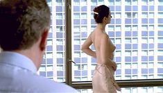 Голая Кэтрин Картлидж в фильме «Клэр Долан» фото #2