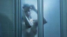 Голая Кэтрин Картлидж в фильме «Перед дождем» фото #3