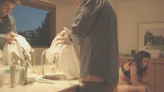 Голая Кэтрин Хан в фильме «Полуденная нега» фото #2