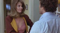 Голая Кэтрин Харольд в фильме «Современный роман» фото #7