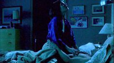 Голая Кэтрин Эрбе в фильме «Отзвуки эха» фото #8