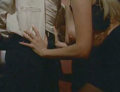 Красивая голая грудь Ланы Кларксон в фильме Vice Girls фото #4