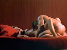 Голая Лара Даанс в фильме «Милосердие» фото #12