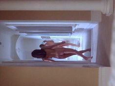 Голая Лара Даанс в фильме «Милосердие» фото #13