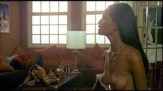 Голая Лаура Гемсер в фильме «Эммануэль в Америке» фото #48