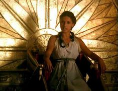 Засвет сосков Леонор Варела в сериале «Клеопатра» фото #10
